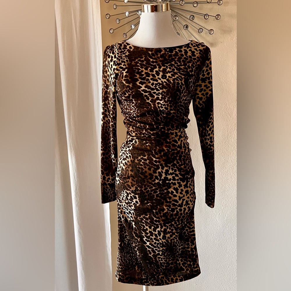 Women’s leopard print long sleeve dress